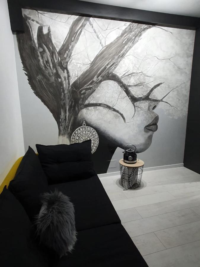 Discret Home Luxury Floreşti Exterior foto